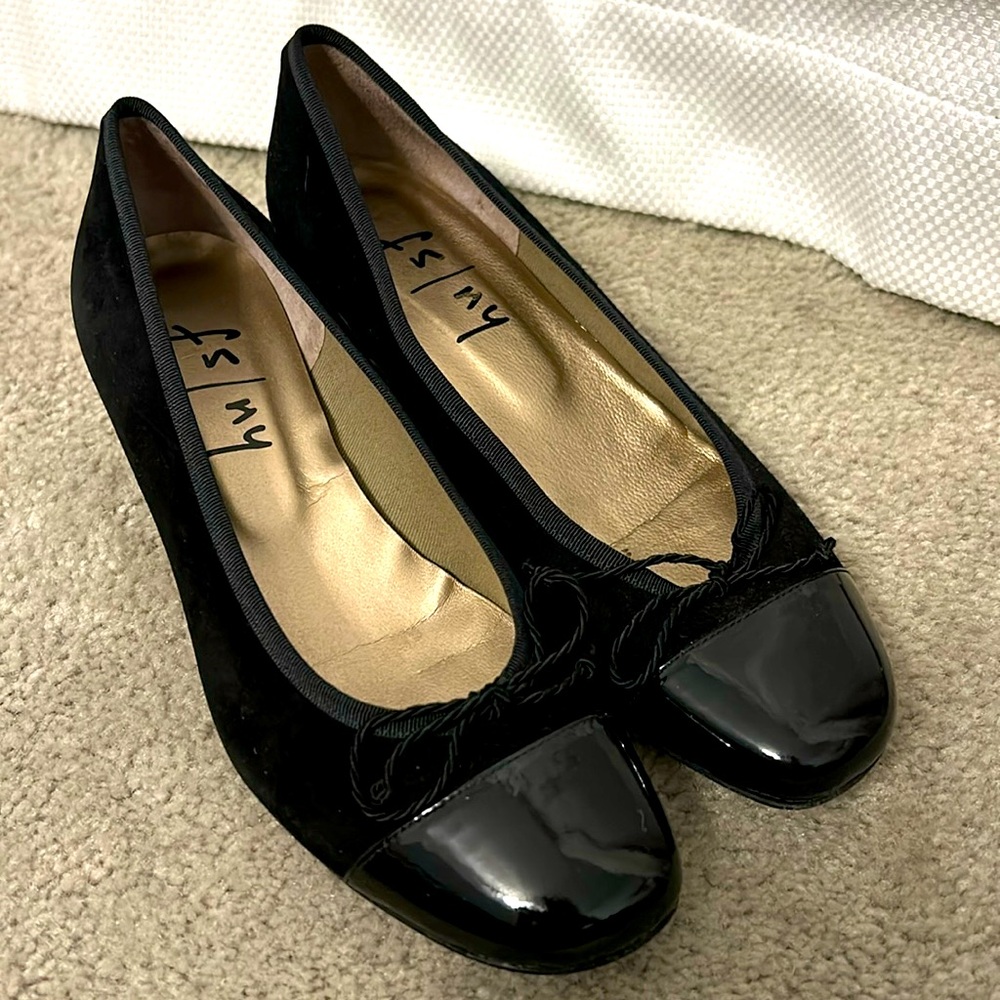 fs/ny (French Soles) low wedge, ballet style, suede